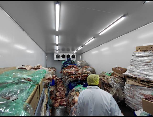 1,856M² WAREHOUSE FOR SALE IN CLAYVILLE